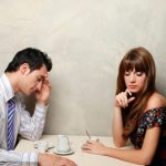 Urmareste-i limbajul trupului Urmareste-i limbajul trupului